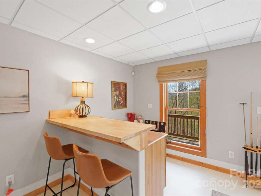 60 Hidden View Lane, Almond, NC 28702.  MLS# CAR4248254, YatesRealty ID 6764. 