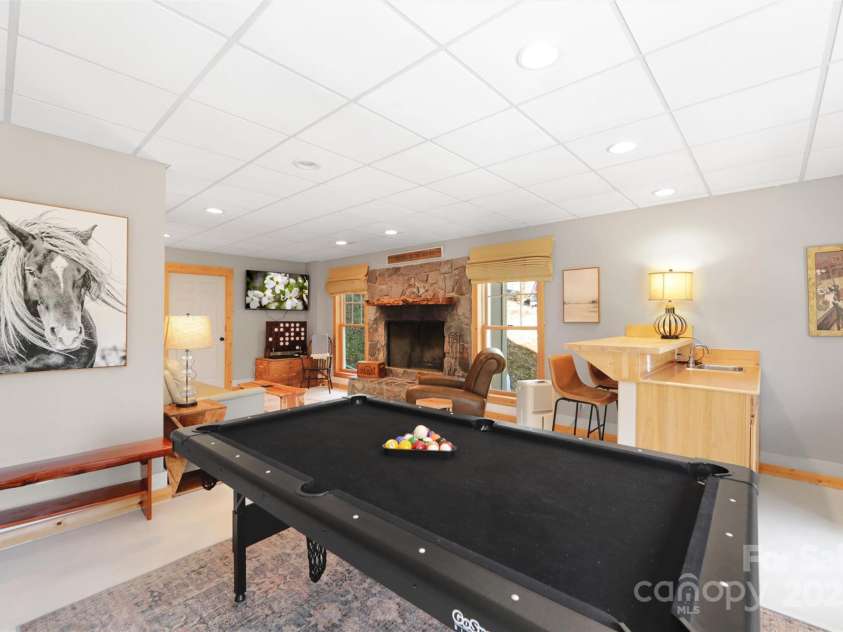 60 Hidden View Lane, Almond, NC 28702.  MLS# CAR4248254, YatesRealty ID 6764. 