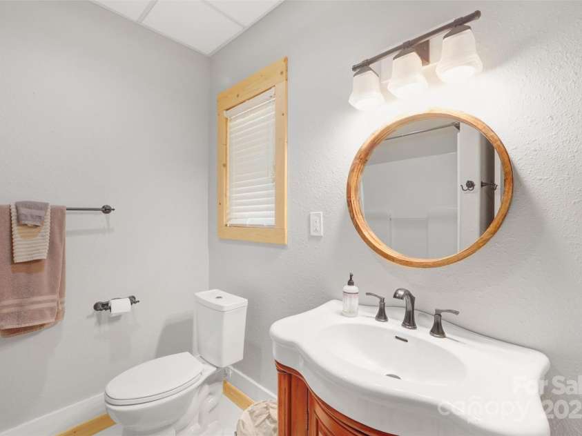 60 Hidden View Lane, Almond, NC 28702.  MLS# CAR4248254, YatesRealty ID 6764. 