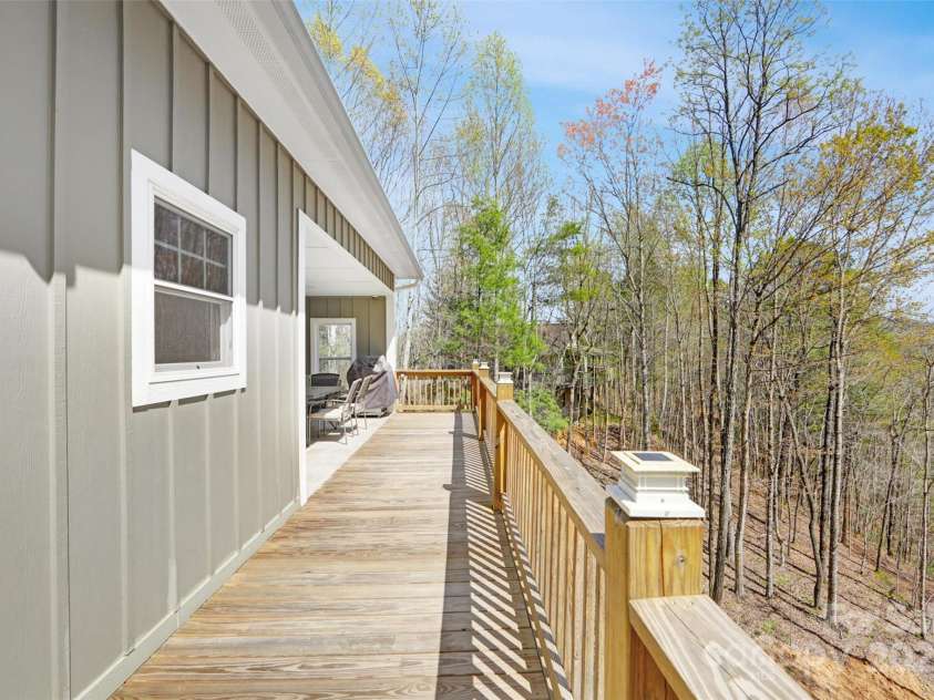 60 Hidden View Lane, Almond, NC 28702.  MLS# CAR4248254, YatesRealty ID 6764. 