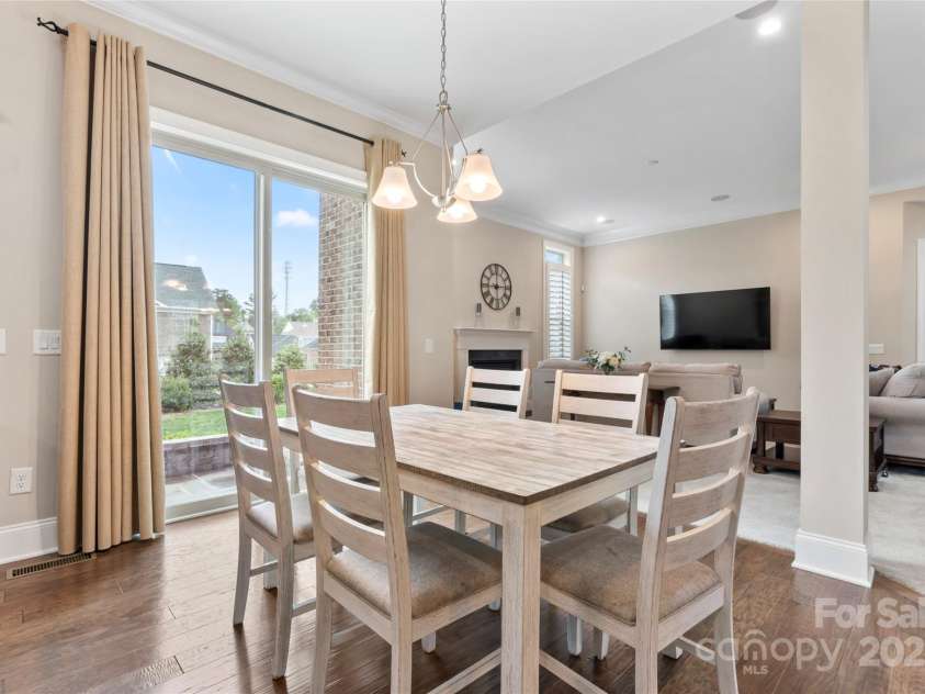 400 Eden Hollow Lane, Weddington, NC 28104.  MLS# CAR4243041, YatesRealty ID 6765. Eat in space between kitchen and living room