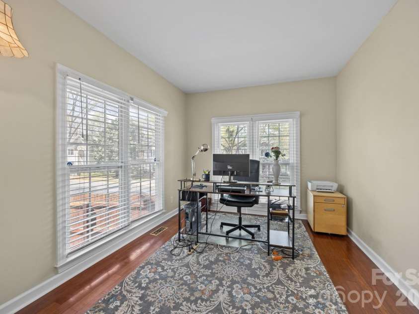 6215 Glencairn Court, Charlotte, NC 28269.  MLS# CAR4359110, YatesRealty ID 6767. 