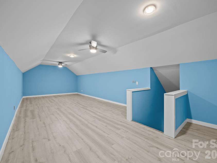 6215 Glencairn Court, Charlotte, NC 28269.  MLS# CAR4359110, YatesRealty ID 6767. 