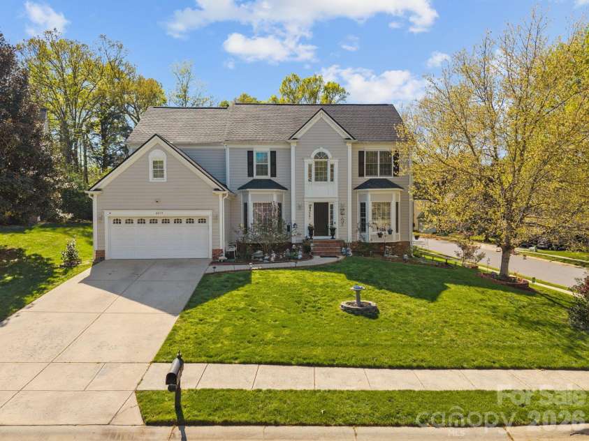 6215 Glencairn Court, Charlotte, NC 28269.  MLS# CAR4359110, YatesRealty ID 6767. 
