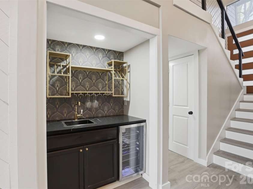 8930 St Croix Lane, Charlotte, NC 28277.  MLS# CAR4361977, YatesRealty ID 6768. 