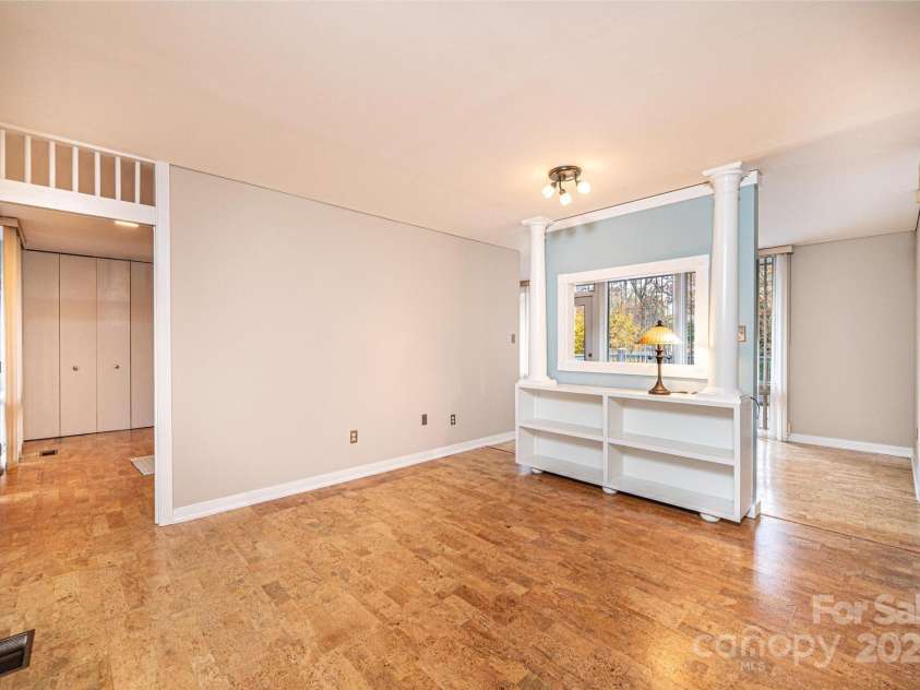 141 36th Avenue, Hickory, NC 28601.  MLS# CAR4317550, YatesRealty ID 677. Office