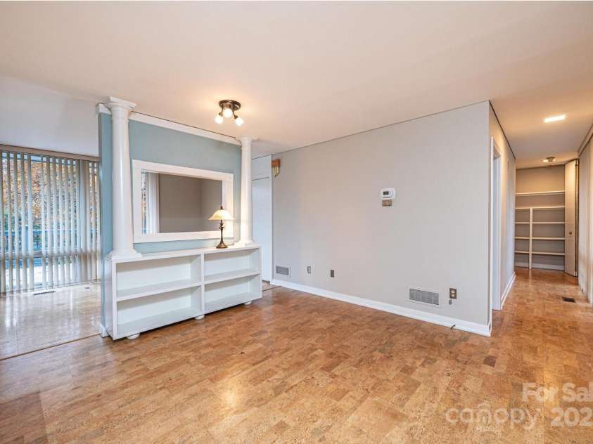 141 36th Avenue, Hickory, NC 28601.  MLS# CAR4317550, YatesRealty ID 677. Office