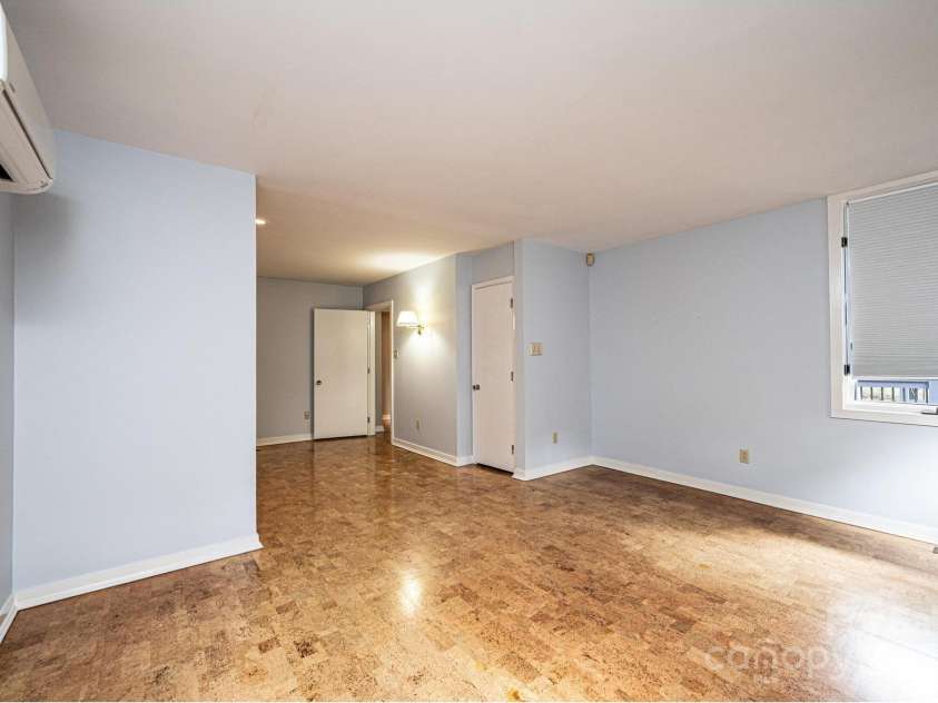 141 36th Avenue, Hickory, NC 28601.  MLS# CAR4317550, YatesRealty ID 677. Primary Bedroom