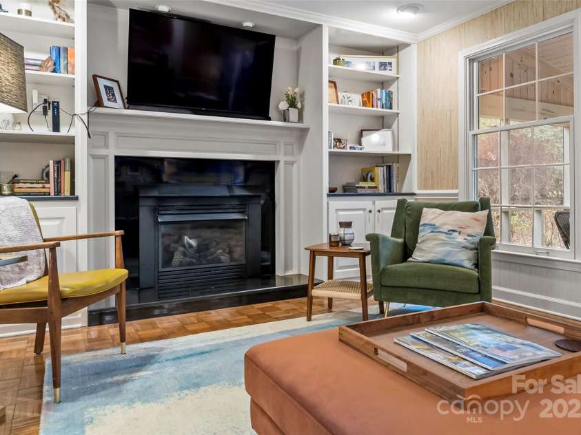 102 Parkland Street, Morganton, NC 28655.  MLS# CAR4223171, YatesRealty ID 6770. 