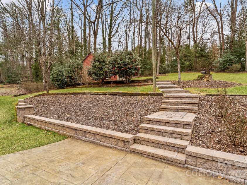 102 Parkland Street, Morganton, NC 28655.  MLS# CAR4223171, YatesRealty ID 6770. 
