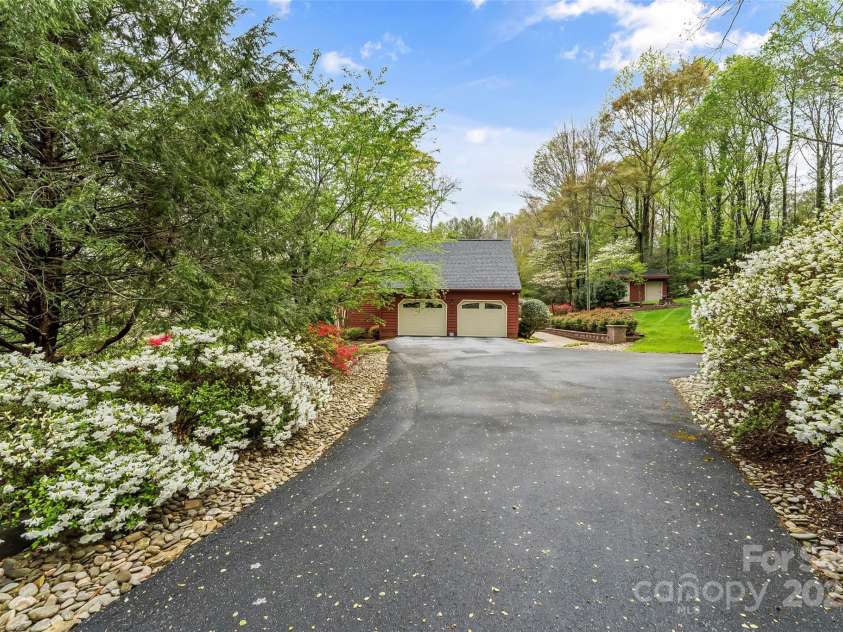 102 Parkland Street, Morganton, NC 28655.  MLS# CAR4223171, YatesRealty ID 6770. 