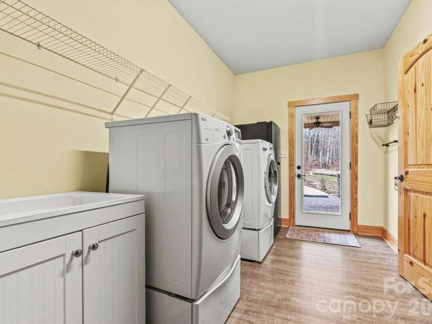 3108 Arden Way, Claremont, NC 28610.  MLS# CAR4352578, YatesRealty ID 6770. Laundry Room/Entry View 