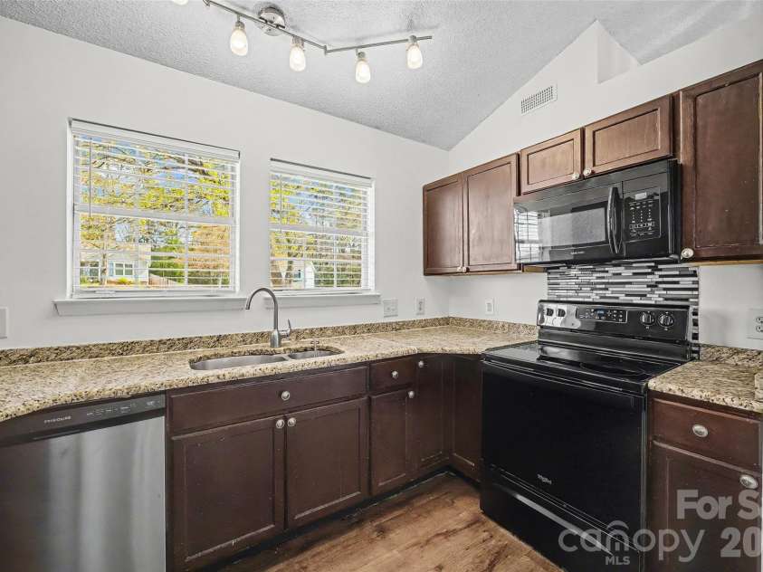 1548 Brentfield Drive, Rock Hill, SC 29732.  MLS# CAR4360983, YatesRealty ID 6772. 