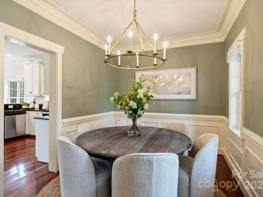 1824 Hall Avenue, Charlotte, NC 28205.  MLS# CAR4245014, YatesRealty ID 6773. 