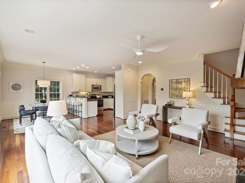 1824 Hall Avenue, Charlotte, NC 28205.  MLS# CAR4245014, YatesRealty ID 6773. 