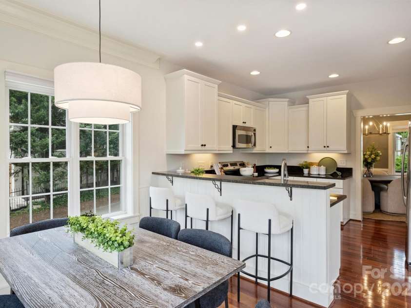 1824 Hall Avenue, Charlotte, NC 28205.  MLS# CAR4245014, YatesRealty ID 6773. 