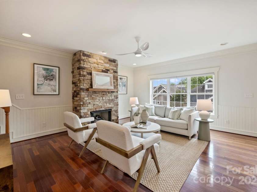 1824 Hall Avenue, Charlotte, NC 28205.  MLS# CAR4245014, YatesRealty ID 6773. 