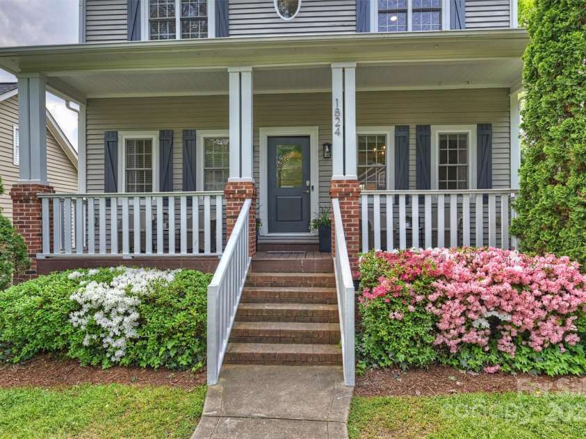 1824 Hall Avenue, Charlotte, NC 28205.  MLS# CAR4245014, YatesRealty ID 6773. 