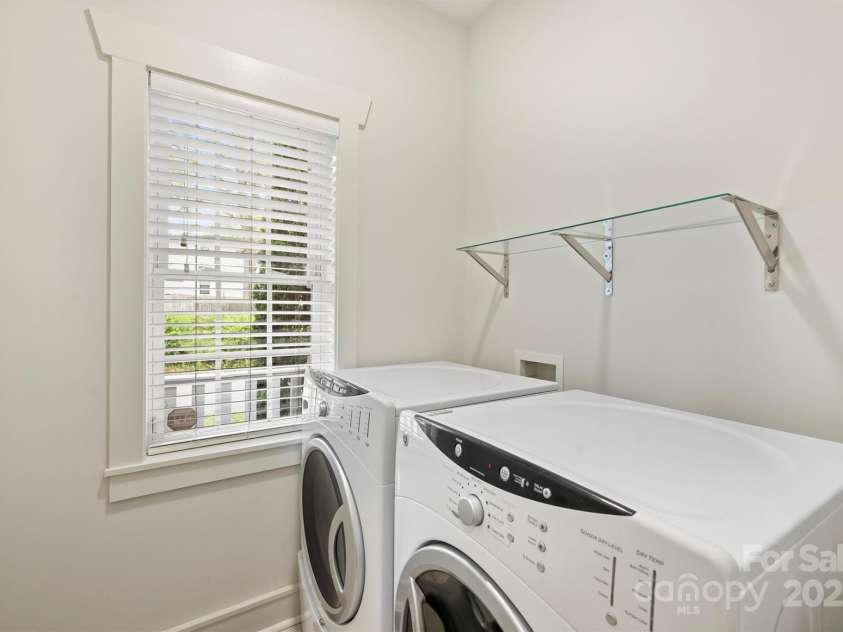 1824 Hall Avenue, Charlotte, NC 28205.  MLS# CAR4245014, YatesRealty ID 6773. Downstairs laundry