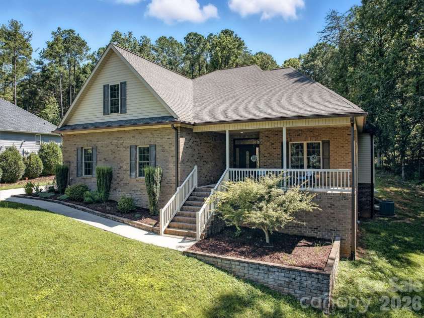 4080 Barbrick Street, Sherrills Ford, NC 28673.  MLS# CAR4362853, YatesRealty ID 6776. 