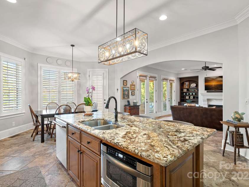 8724 Highgrove Street, Charlotte, NC 28277.  MLS# CAR4232220, YatesRealty ID 6777. 