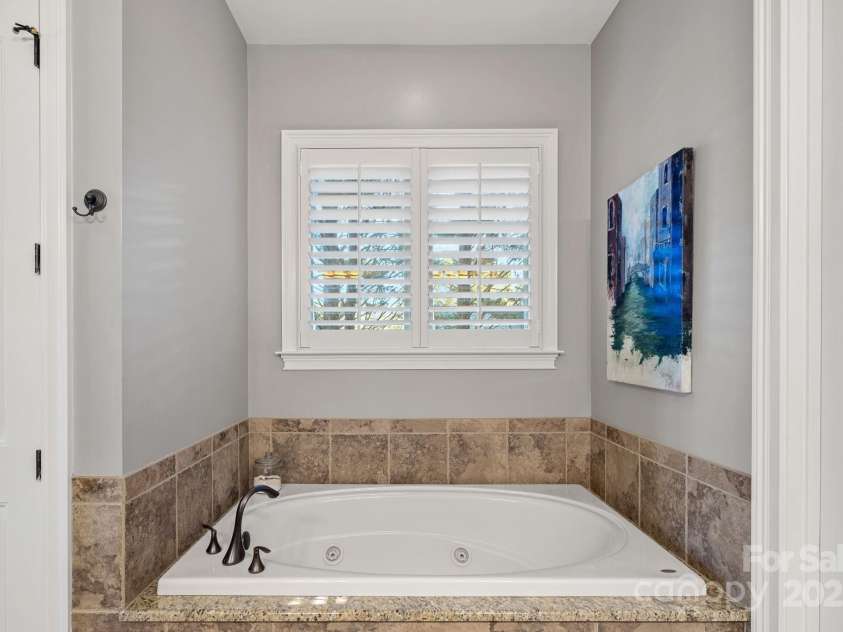 8724 Highgrove Street, Charlotte, NC 28277.  MLS# CAR4232220, YatesRealty ID 6777. 