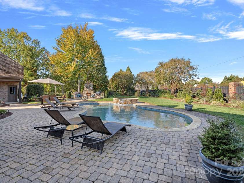 8724 Highgrove Street, Charlotte, NC 28277.  MLS# CAR4232220, YatesRealty ID 6777. 