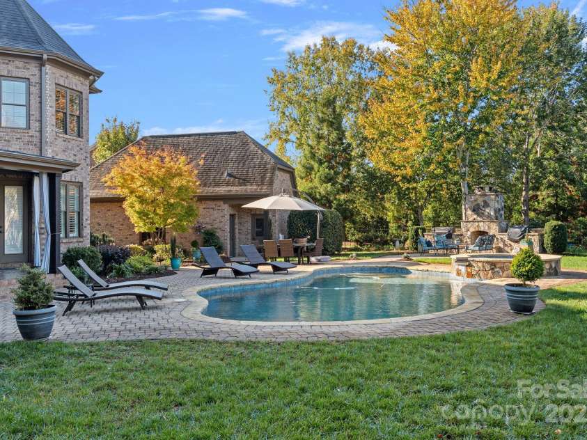 8724 Highgrove Street, Charlotte, NC 28277.  MLS# CAR4232220, YatesRealty ID 6777. Salt water pool and spa
