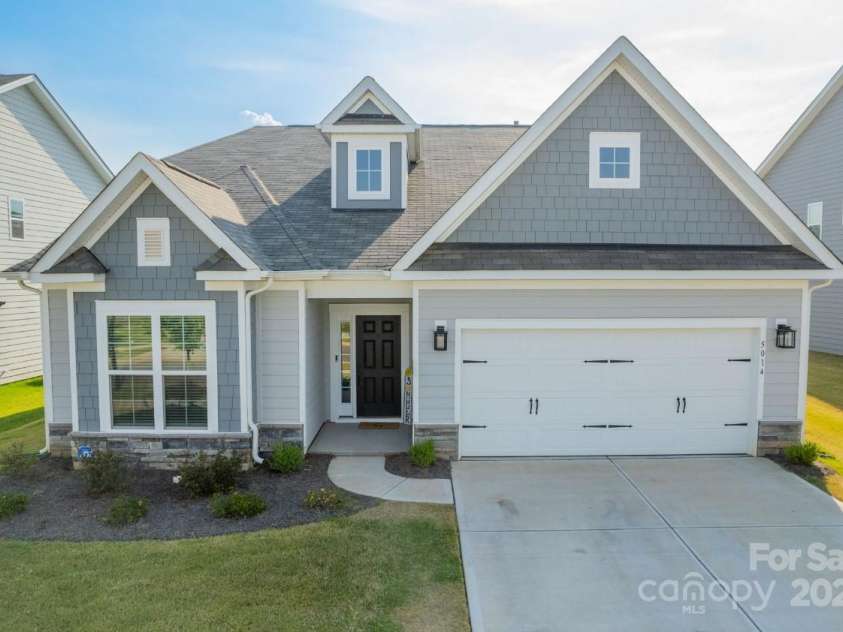 5014 Painswick Place, Charlotte, NC 28215.  MLS# CAR4196384, YatesRealty ID 6779. 