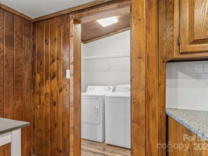 2523 Kool Park Road, Hickory, NC 28601.  MLS# CAR4329141, YatesRealty ID 678. 