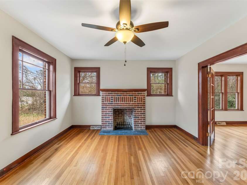 2523 Kool Park Road, Hickory, NC 28601.  MLS# CAR4329141, YatesRealty ID 678. 