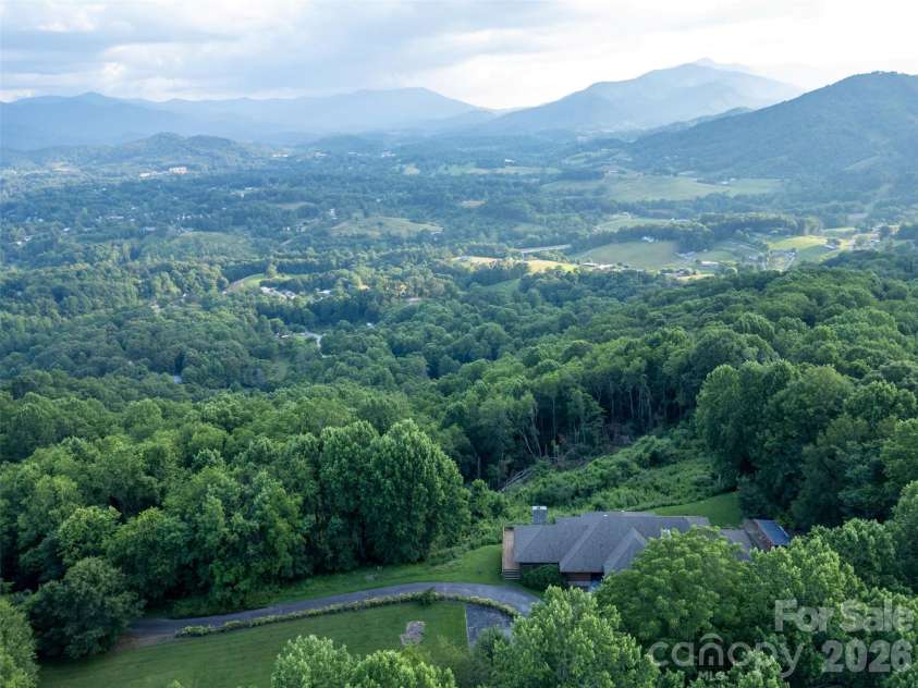 1087 Brigadoon Drive, Clyde, NC 28721.  MLS# CAR4362911, YatesRealty ID 6781. 