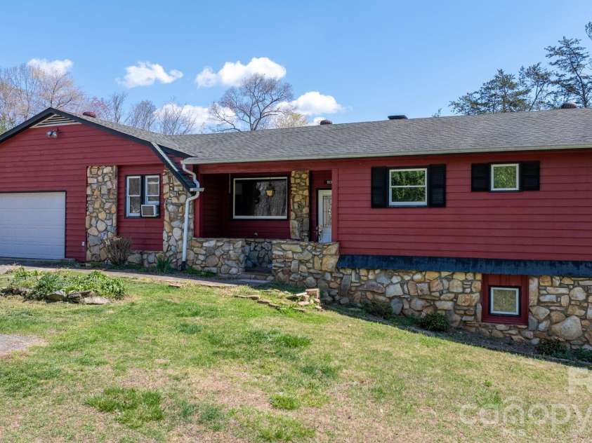 103 Bernice Street, Marion, NC 28752.  MLS# CAR4356586, YatesRealty ID 6784. 