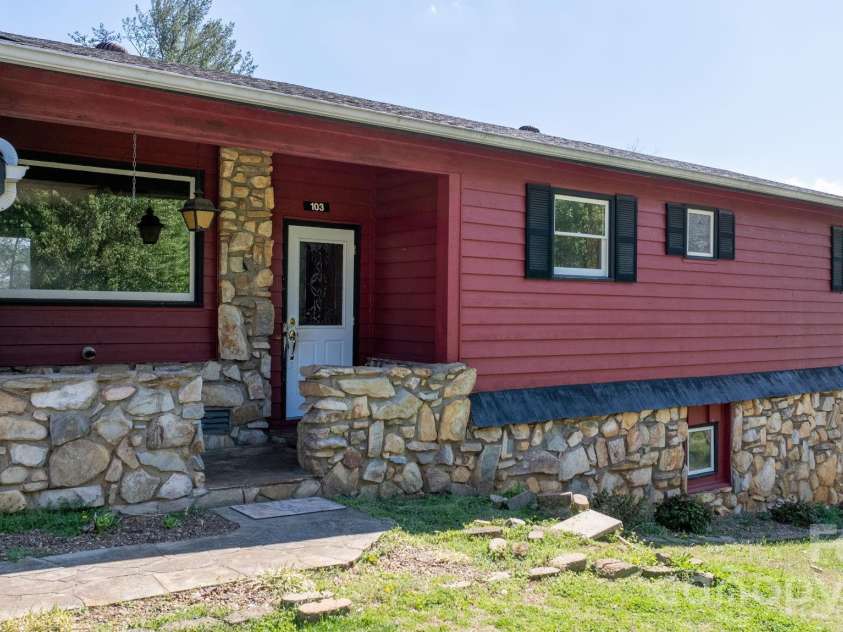103 Bernice Street, Marion, NC 28752.  MLS# CAR4356586, YatesRealty ID 6784. 