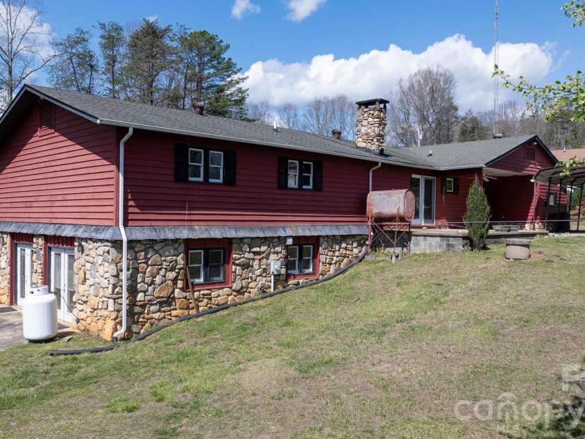 103 Bernice Street, Marion, NC 28752.  MLS# CAR4356586, YatesRealty ID 6784. 