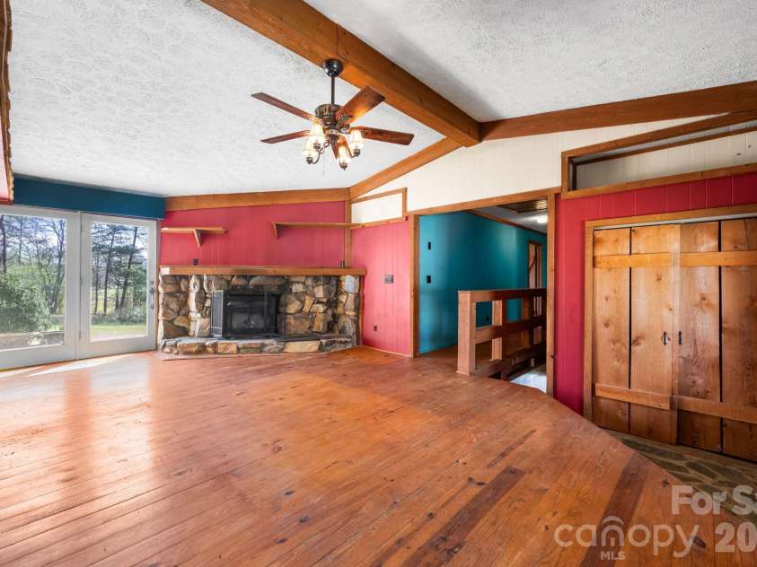 103 Bernice Street, Marion, NC 28752.  MLS# CAR4356586, YatesRealty ID 6784. 
