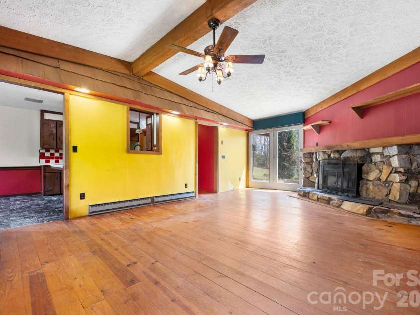103 Bernice Street, Marion, NC 28752.  MLS# CAR4356586, YatesRealty ID 6784. 