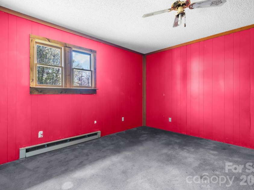 103 Bernice Street, Marion, NC 28752.  MLS# CAR4356586, YatesRealty ID 6784. 