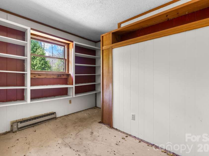 103 Bernice Street, Marion, NC 28752.  MLS# CAR4356586, YatesRealty ID 6784. 