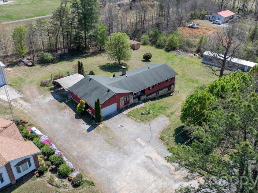 103 Bernice Street, Marion, NC 28752.  MLS# CAR4356586, YatesRealty ID 6784. 