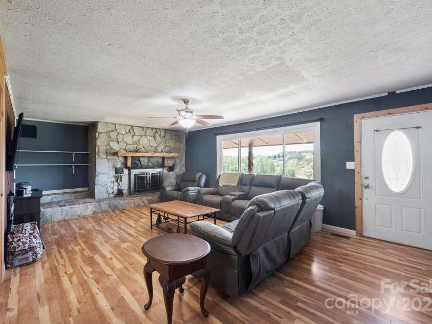 1685 Major Hill Drive, Morganton, NC 28655.  MLS# CAR4247918, YatesRealty ID 6784. 