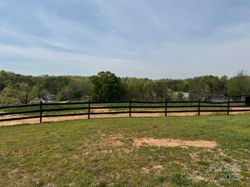 1685 Major Hill Drive, Morganton, NC 28655.  MLS# CAR4247918, YatesRealty ID 6784. 