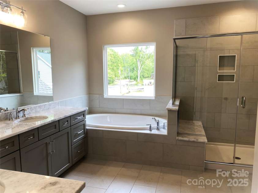 117 Blackbeard Lane, Mooresville, NC 28117.  MLS# CAR4247016, YatesRealty ID 6786. 