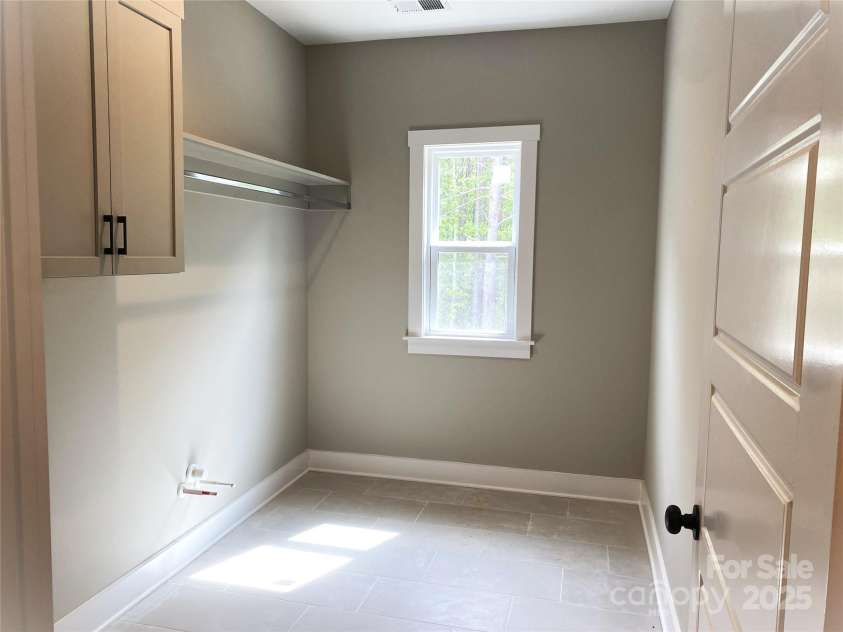 117 Blackbeard Lane, Mooresville, NC 28117.  MLS# CAR4247016, YatesRealty ID 6786. 