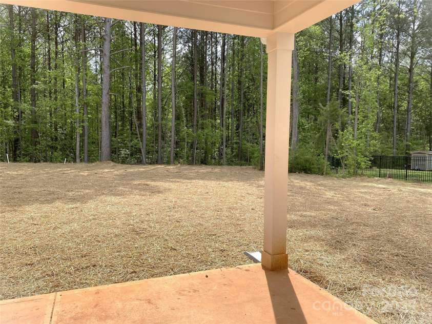 117 Blackbeard Lane, Mooresville, NC 28117.  MLS# CAR4247016, YatesRealty ID 6786. 