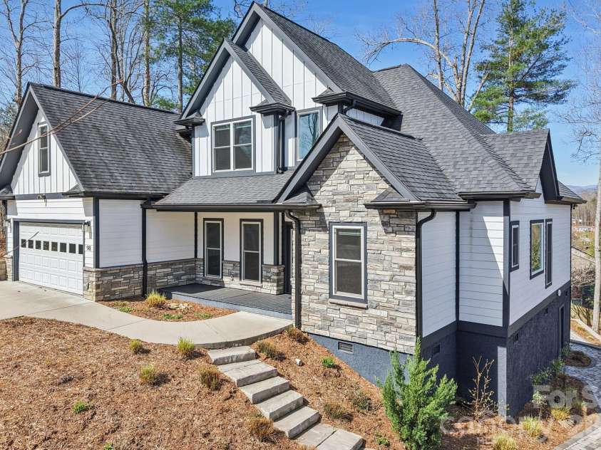 98 Hamilton Woods Lane, Etowah, NC 28729.  MLS# CAR4362971, YatesRealty ID 6786. 