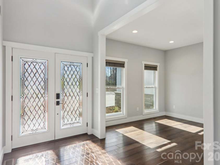 98 Hamilton Woods Lane, Etowah, NC 28729.  MLS# CAR4362971, YatesRealty ID 6786. 