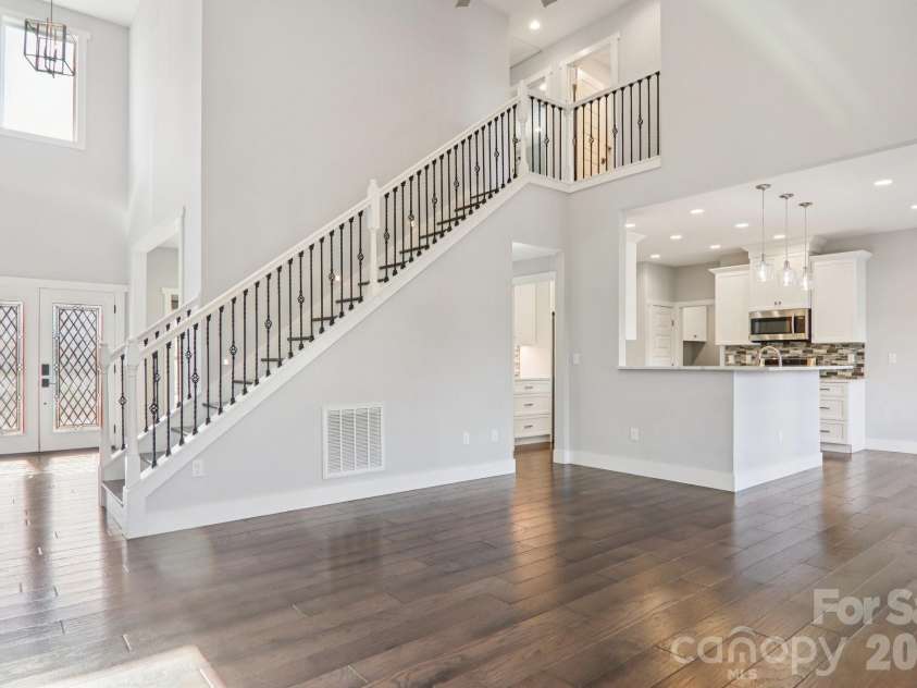 98 Hamilton Woods Lane, Etowah, NC 28729.  MLS# CAR4362971, YatesRealty ID 6786. 