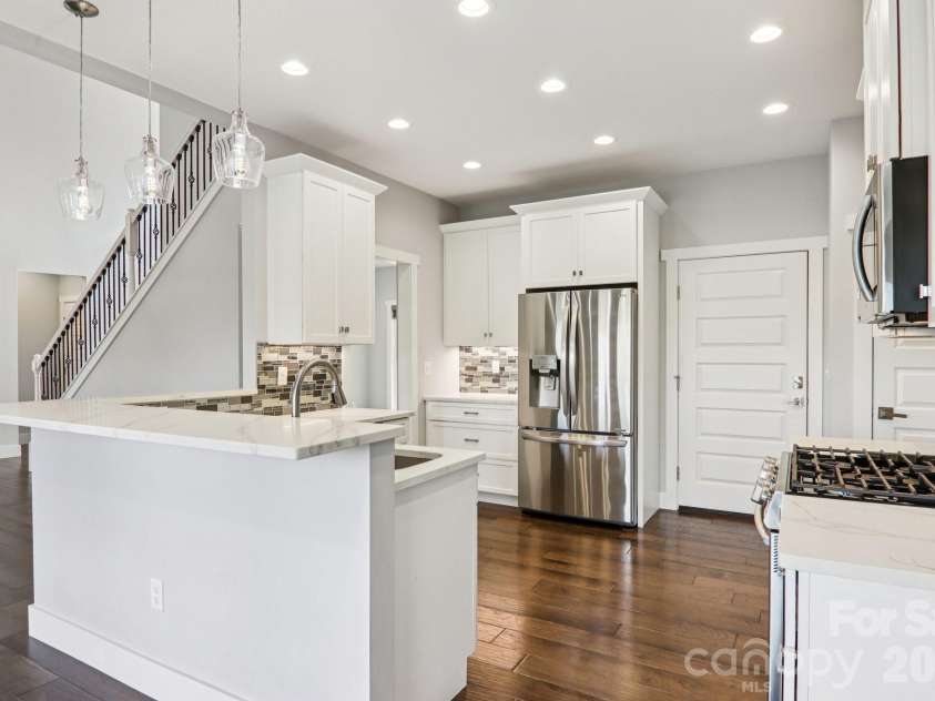 98 Hamilton Woods Lane, Etowah, NC 28729.  MLS# CAR4362971, YatesRealty ID 6786. 