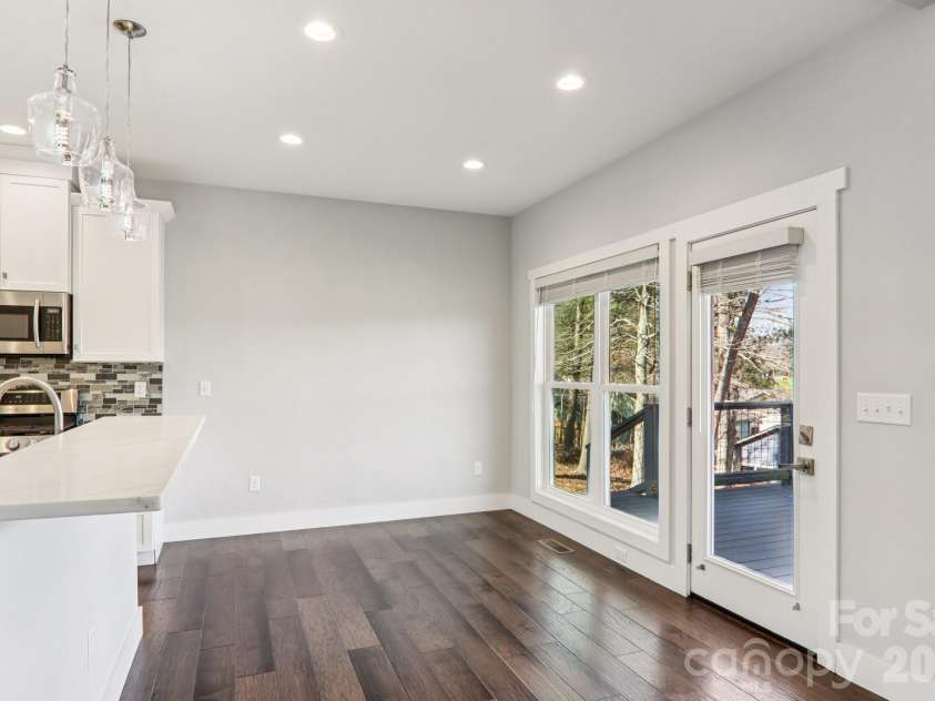 98 Hamilton Woods Lane, Etowah, NC 28729.  MLS# CAR4362971, YatesRealty ID 6786. 